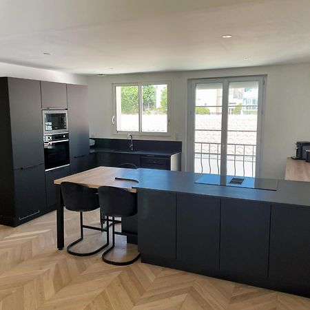 Les Appartements Du Carnot - Terrasses Et Jardins La Rochelle  Exterior photo